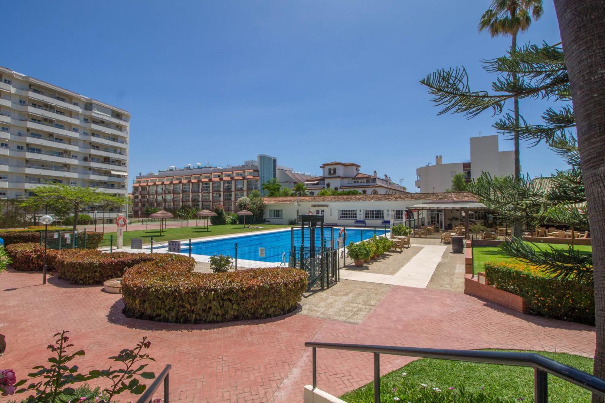 Carihuela Palace 419 By Ivi Real Estate Apartamento Torremolinos