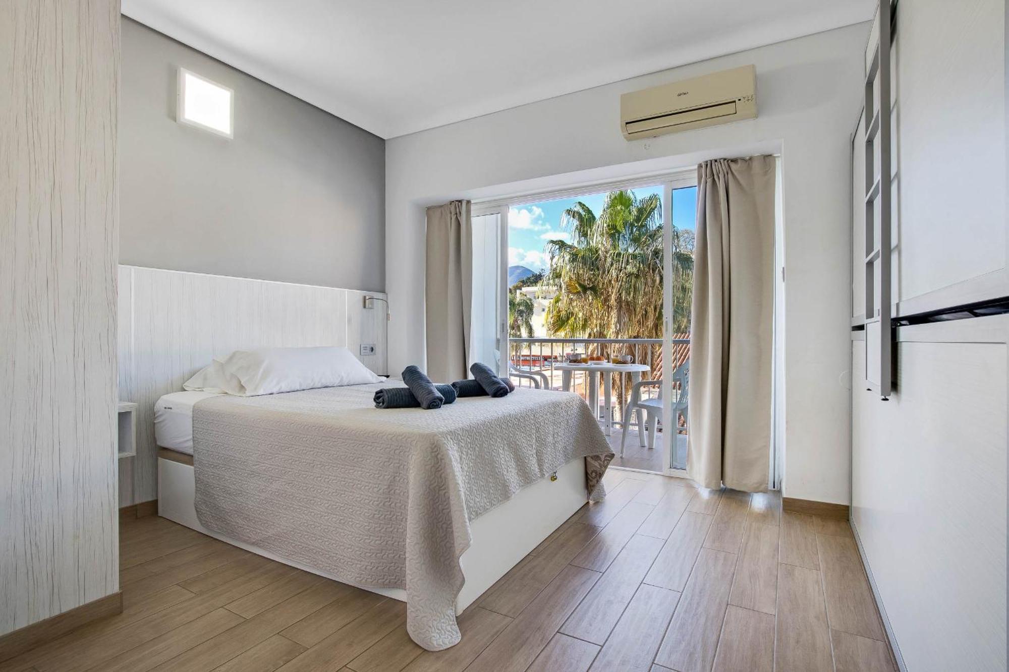 Apartamento Carihuela Palace 419 By Ivi Real Estate *